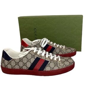 Gucci Men's Red and Blue Sneakers